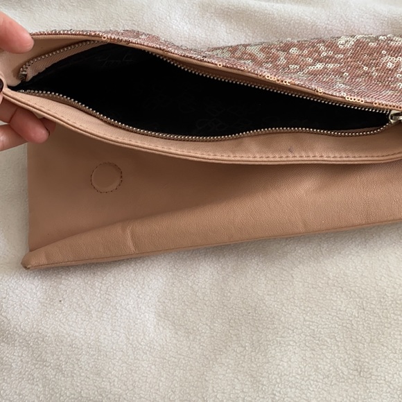 BCBG clutch bag - Picture 6 of 6